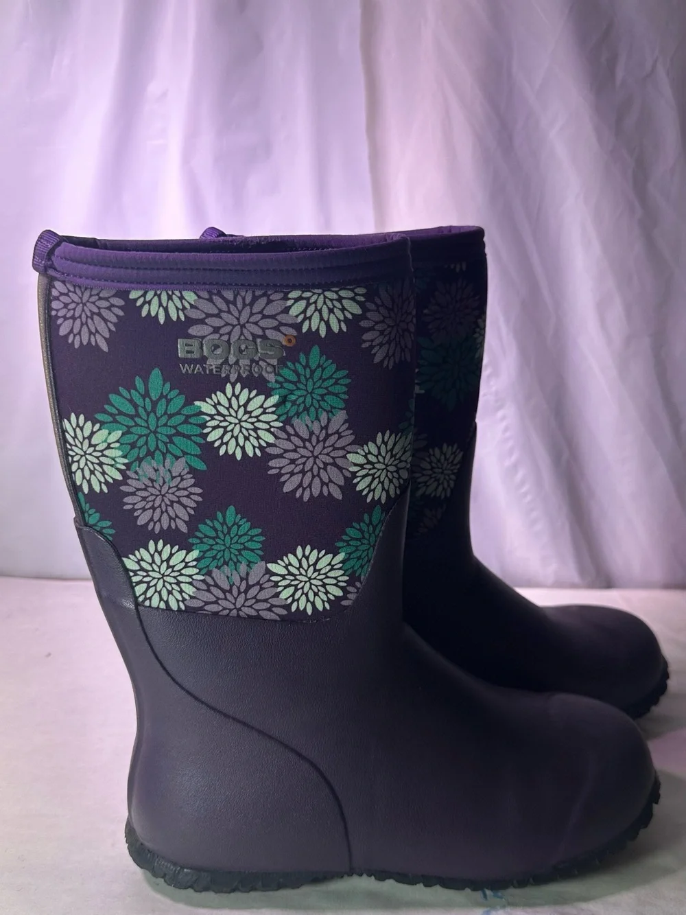 Bogs Purple Floral Waterproof Rain Boots with Teal Accents